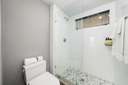 Riviera Suites - image 47