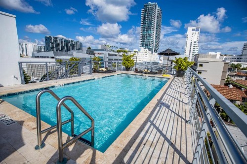 Riviera Suites - image 5