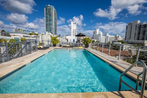 Riviera Suites - image 7