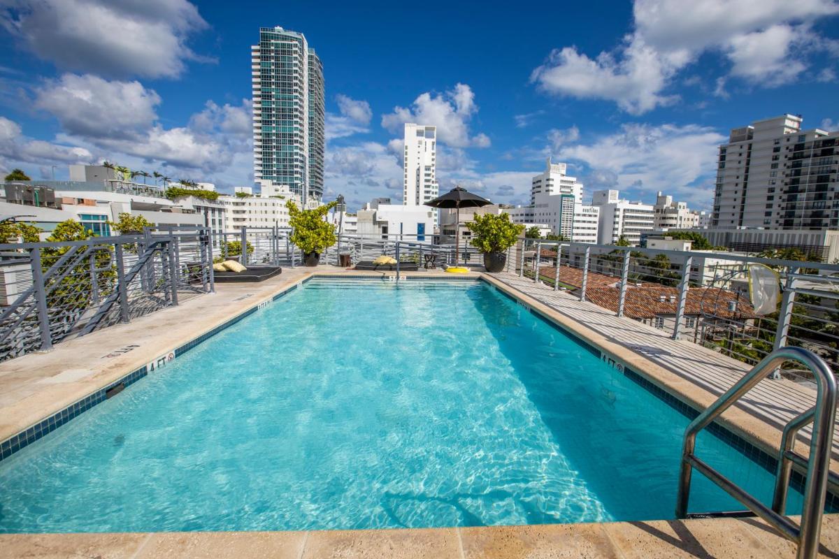 Riviera Suites - image 7