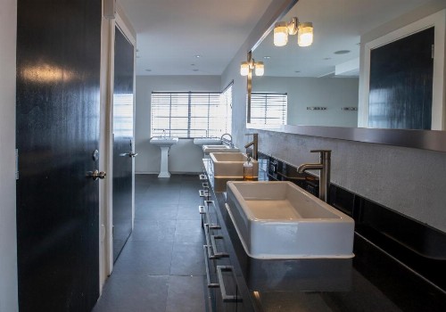 Posh South Beach - image 13