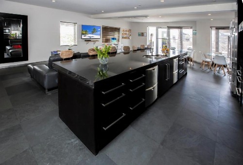 Posh South Beach - image 8
