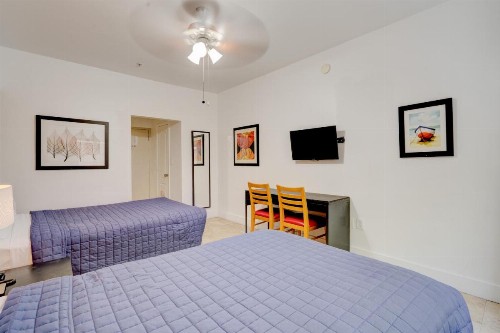 James Hotel - image 25