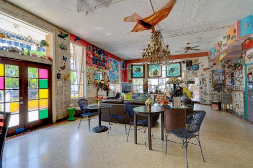 James Hotel - image 32