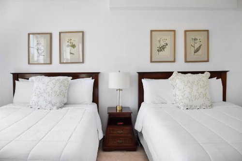 Beach Park Hotel - image 10