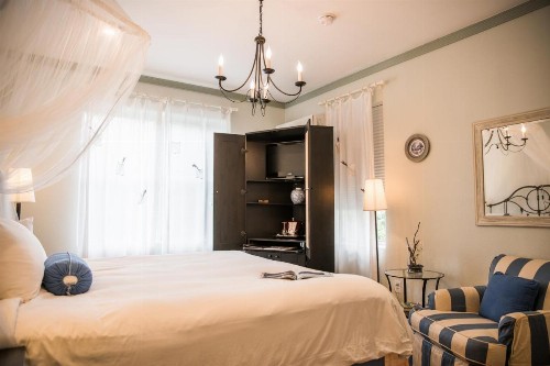 Cadet Hotel - image 23