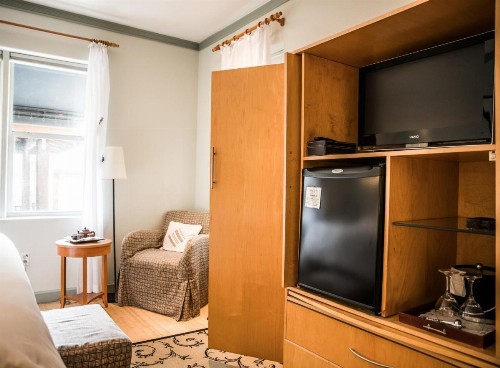 Cadet Hotel - image 33