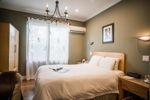 Cadet Hotel - image 34