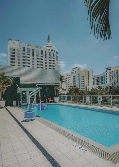 Iberostar Berkeley Shore Hotel