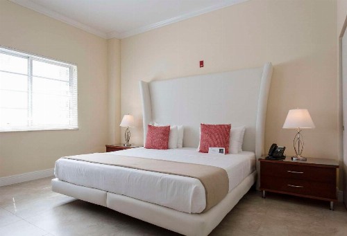 Westover Arms Hotel - image 44