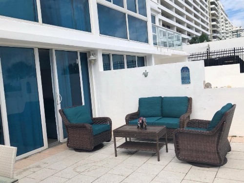 0cean front Townhouse - image 40