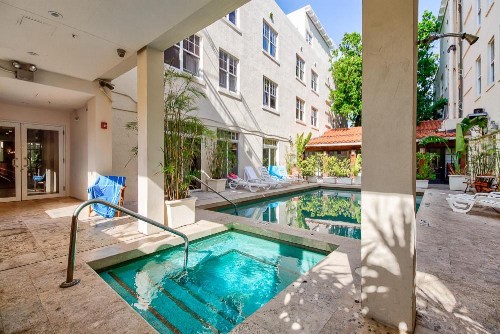 The Mercury Hotel - All Suites