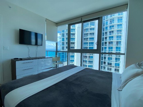 Monte Carlo by Miami Ambassadors - image 32