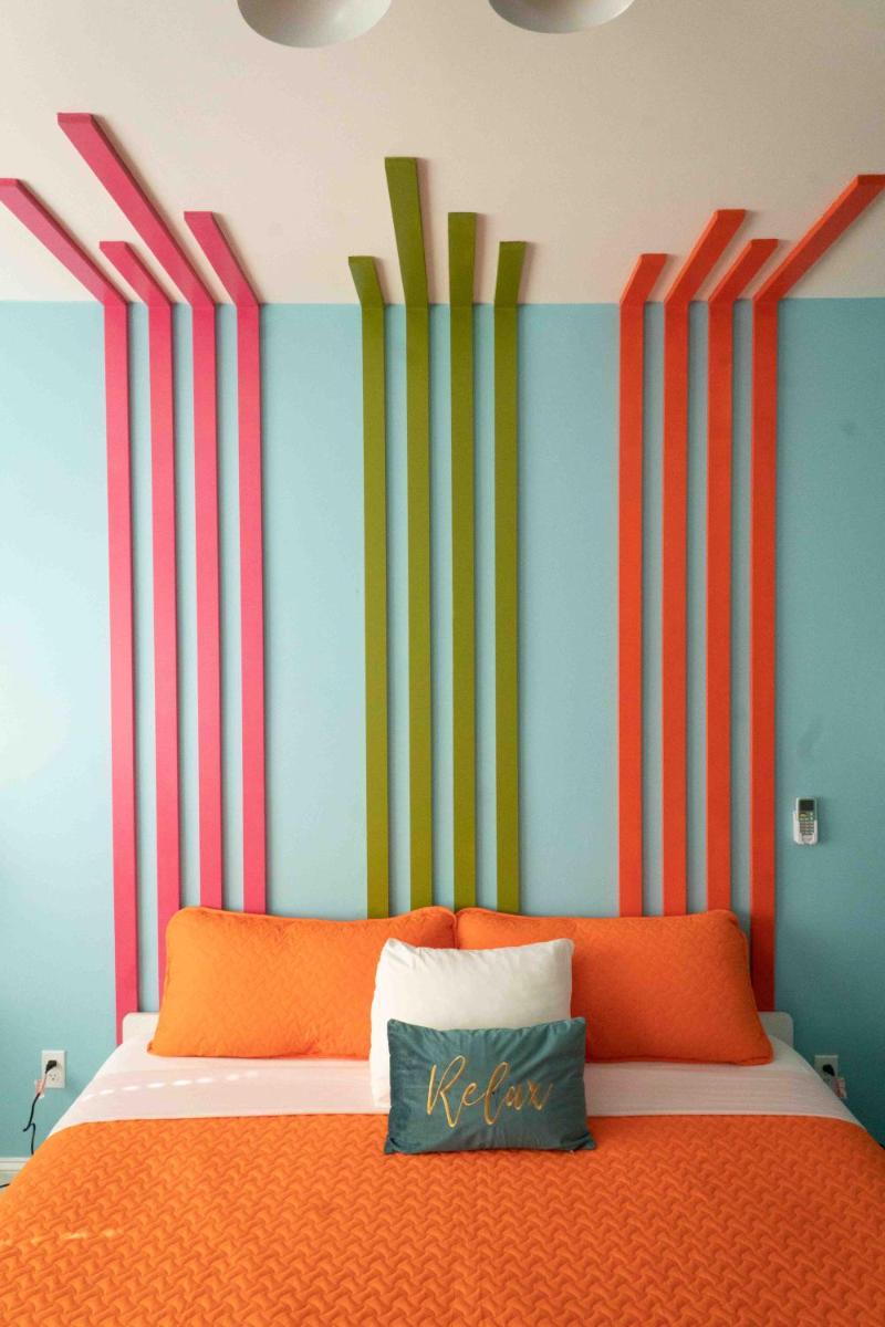 Beds n' Drinks - image 6