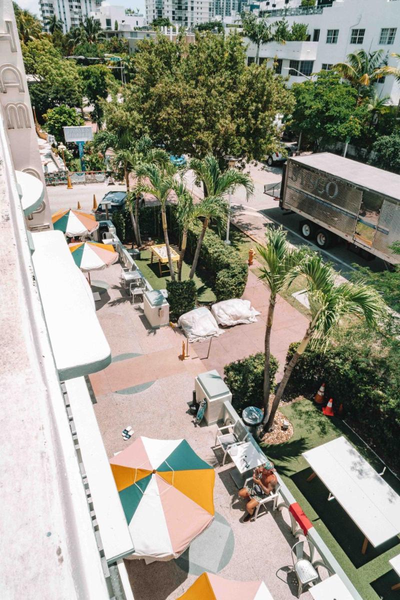 Beds n' Drinks - image 7