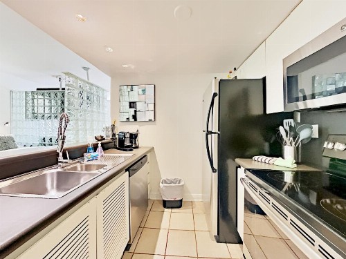 Casa Grande South Beach by American Vacation Living - image 12