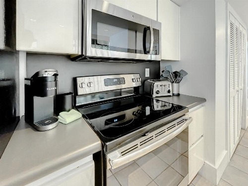 Casa Grande South Beach by American Vacation Living - image 42