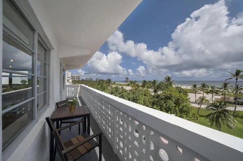 Strand Ocean Drive Suites - image 12