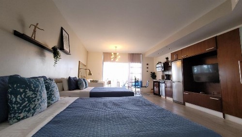 Strand Ocean Drive Suites - image 21
