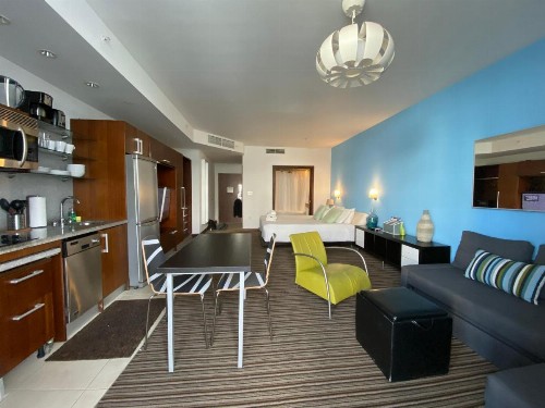 Congress by Design Suites Miami - image 8