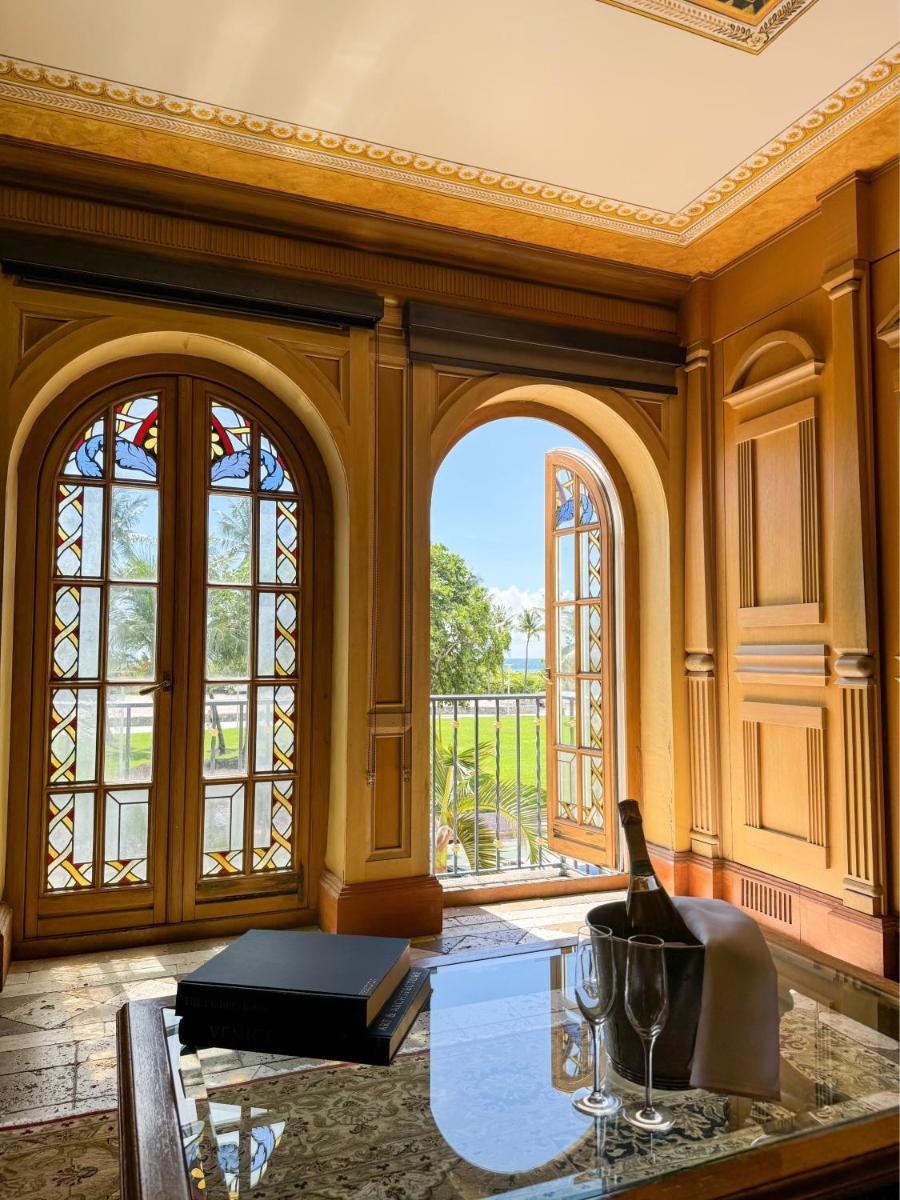 The Villa Casa Casuarina - image 5