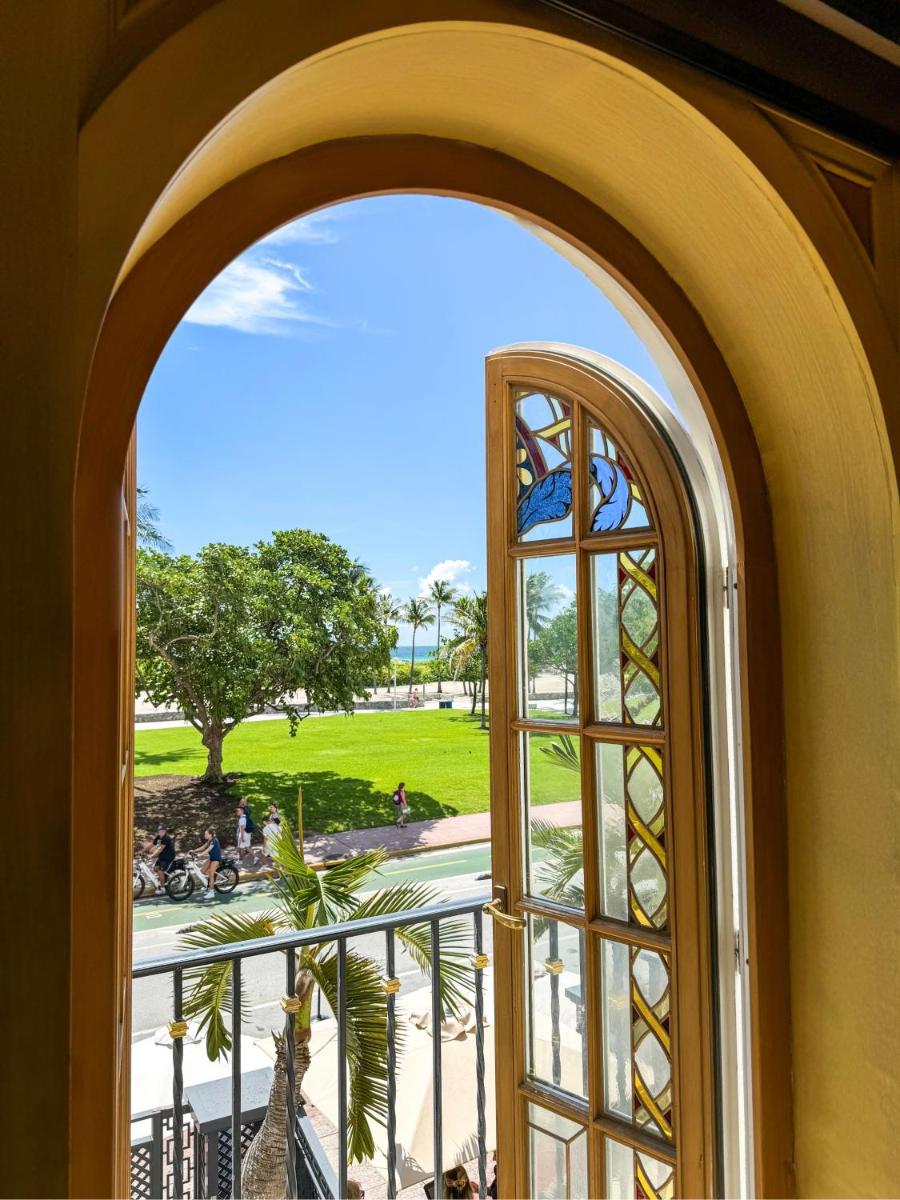 The Villa Casa Casuarina - image 6