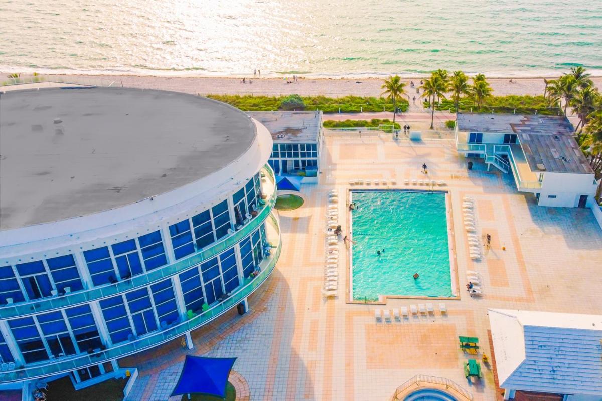 Miami Beach Apartments by MiaRentals - main image