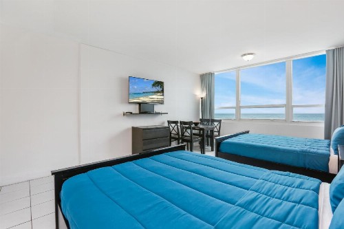 Miami Beach Apartments by MiaRentals - image 16