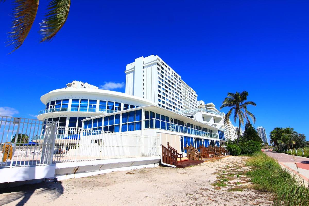 Miami Beach Apartments by MiaRentals - image 2