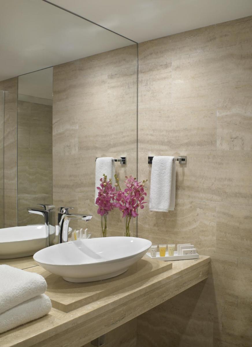 Grand Beach Hotel Surfside West - image 4