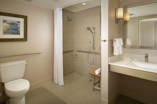 Hilton Garden Inn Miami South Beach - image 24