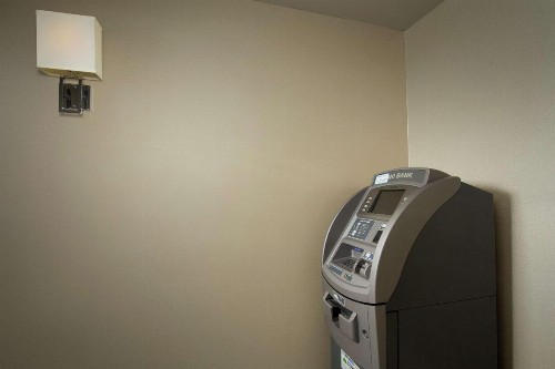 Hilton Garden Inn Miami South Beach - image 40