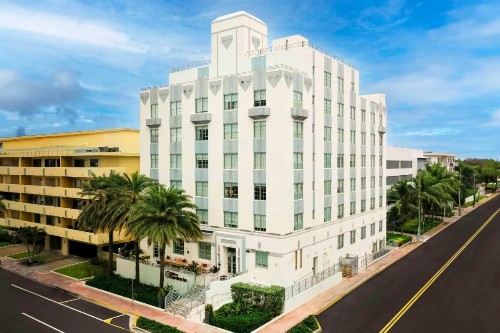 Hilton Garden Inn Miami South Beach - image 9