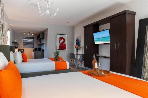 Seaside All Suites Hotel - image 17