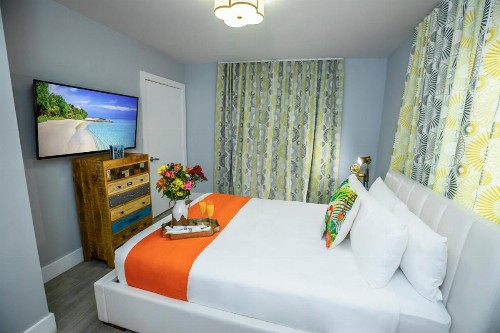 Seaside All Suites Hotel - image 23