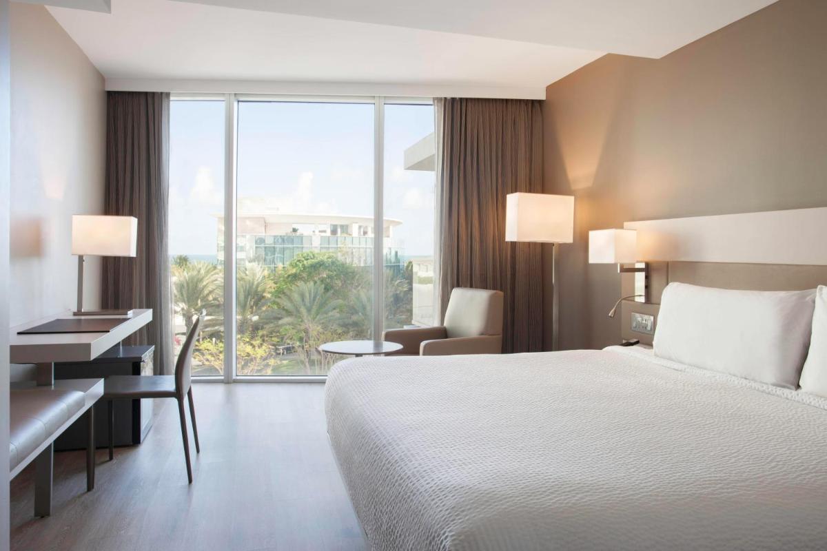 AC Hotel by Marriott Miami Beach - image 7