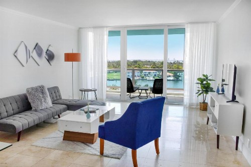 Seacoast Suites on Miami Beach - image 16