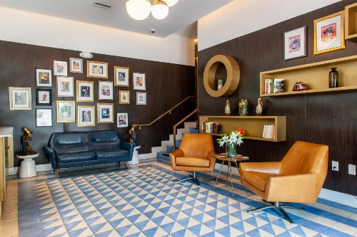 Oceanside Hotel and Suites - image 15