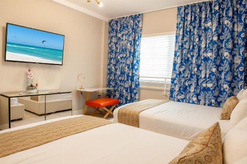 Oceanside Hotel and Suites - image 34