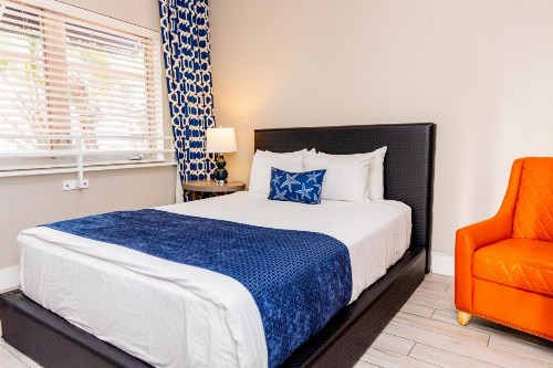 Oceanside Hotel and Suites - image 42