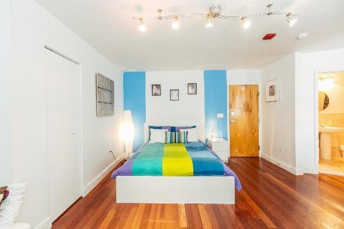 Hudson Apartments - image 24