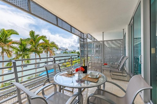 SBV Luxury Ocean Hotel Suites - image 15