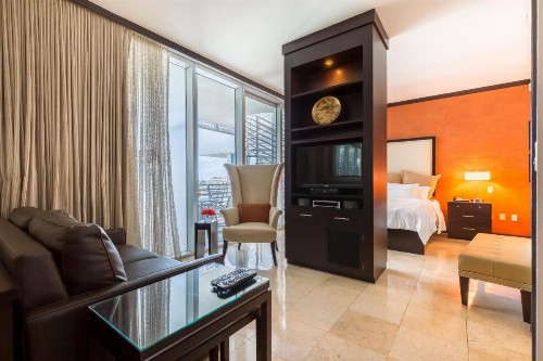 SBV Luxury Ocean Hotel Suites - image 32