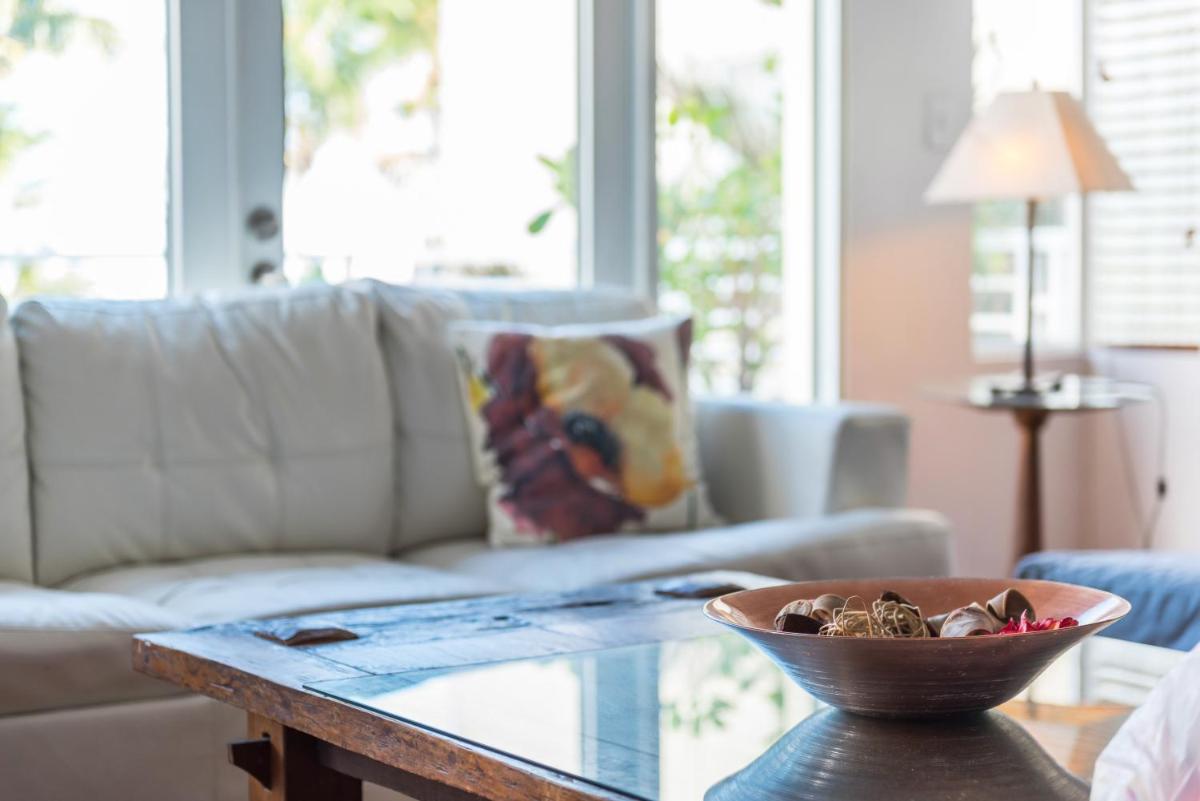 Ocean Drive Suites - image 6
