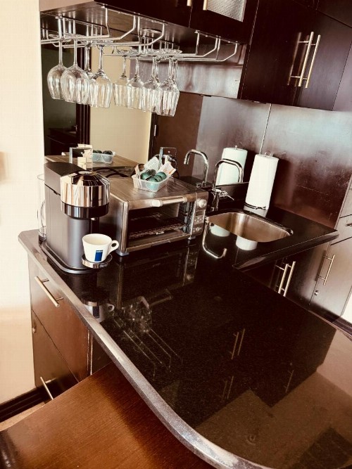 Apartment at De Soleil Hotel on Ocean Drive - image 13