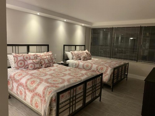 Beachfront Suites - image 12