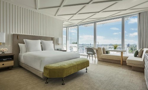 Four Seasons Hotel at The Surf Club - image 21