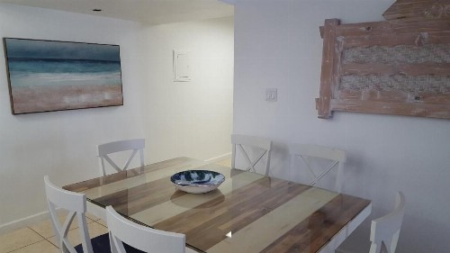 2 Bedroom 2 Bath Beachfront Condo on Miami Beach Millionaire Row - image 18