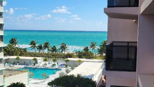 2 Bedroom 2 Bath Beachfront Condo on Miami Beach Millionaire Row - image 4