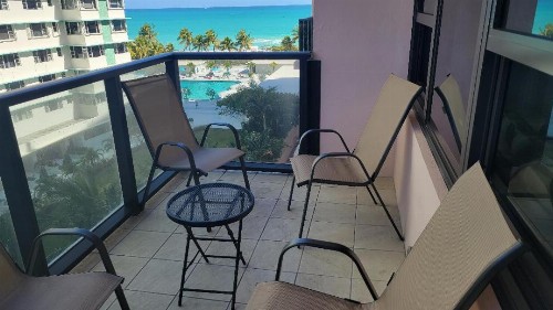 2 Bedroom 2 Bath Beachfront Condo on Miami Beach Millionaire Row - image 41